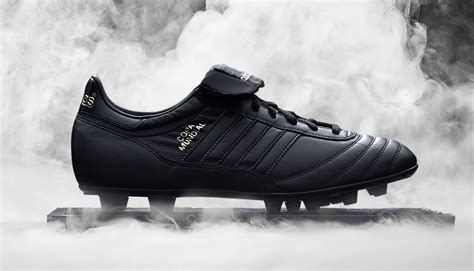 adidas copa mundial blackout edition.